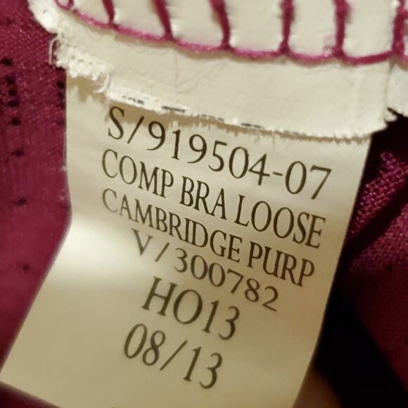 Old Navy  Purple workout top Active Loose Fit Size Small S - Picture 5 of 6